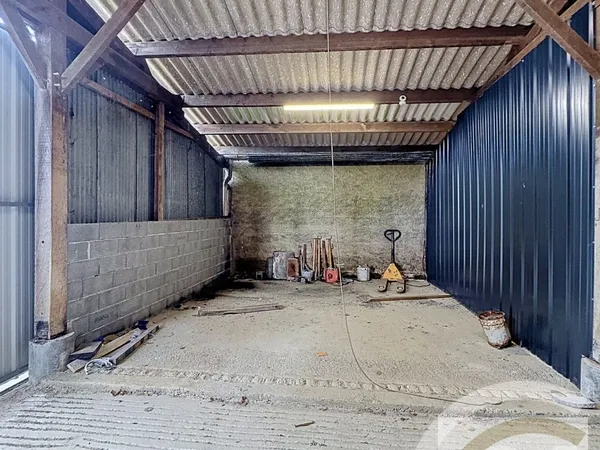 Box de stockage 100 m²
