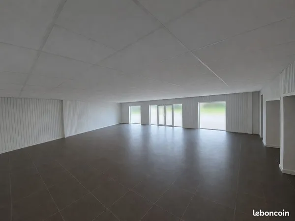 Local commercial 190 m² Vannes