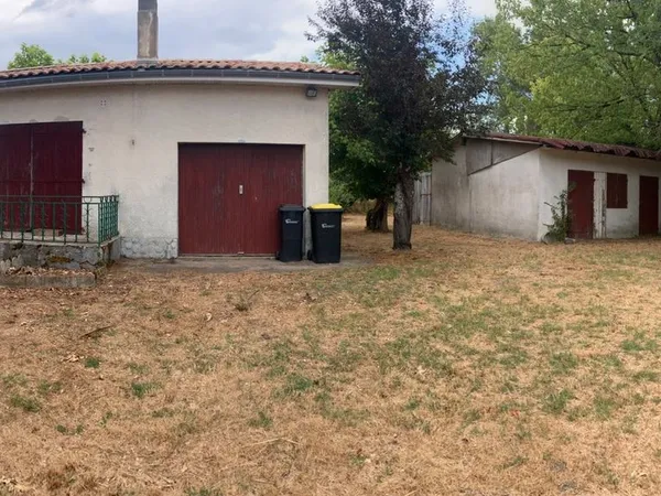 Maison + Dépendance + Terrain