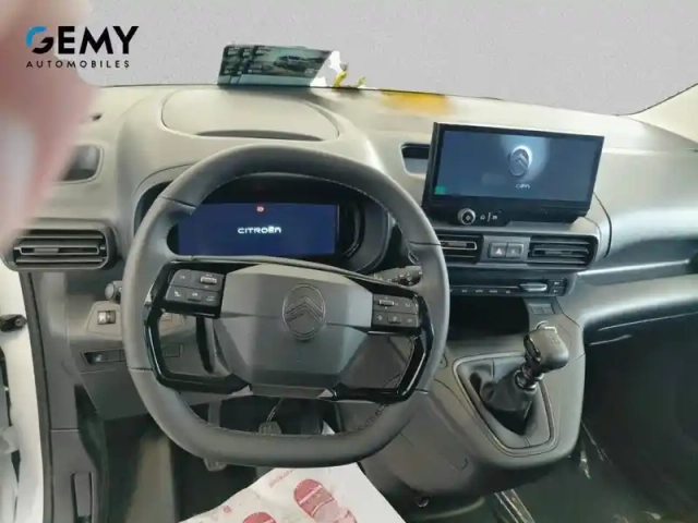 Citroën Berlingo van m diesel 100 ch manuelle — photo 9