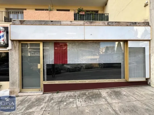 Location / Local Commercial