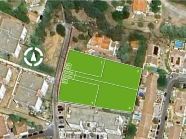 Terrain 799 m²
