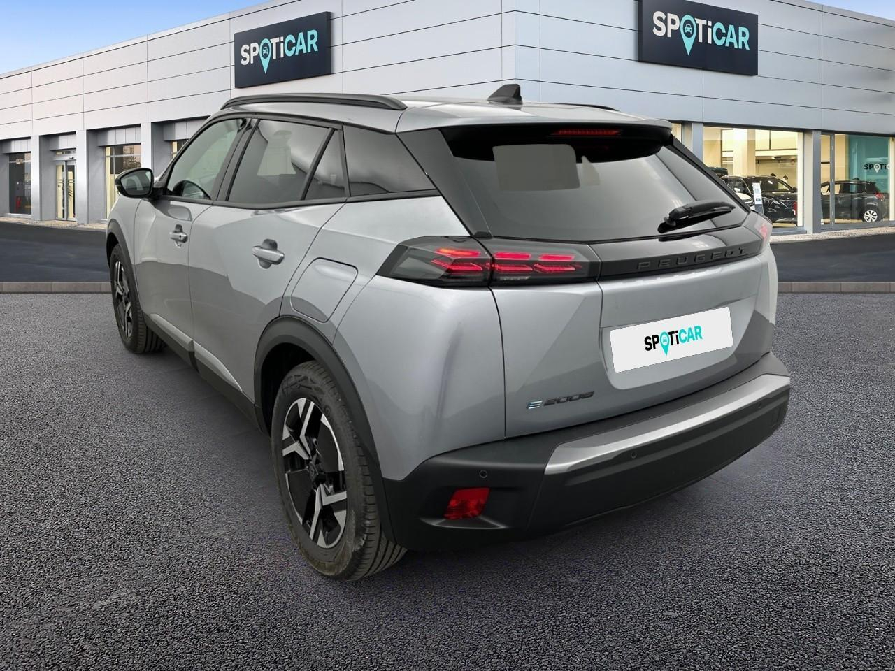 Peugeot 2008 electrique 54 kwh 156 ch allure — photo 7