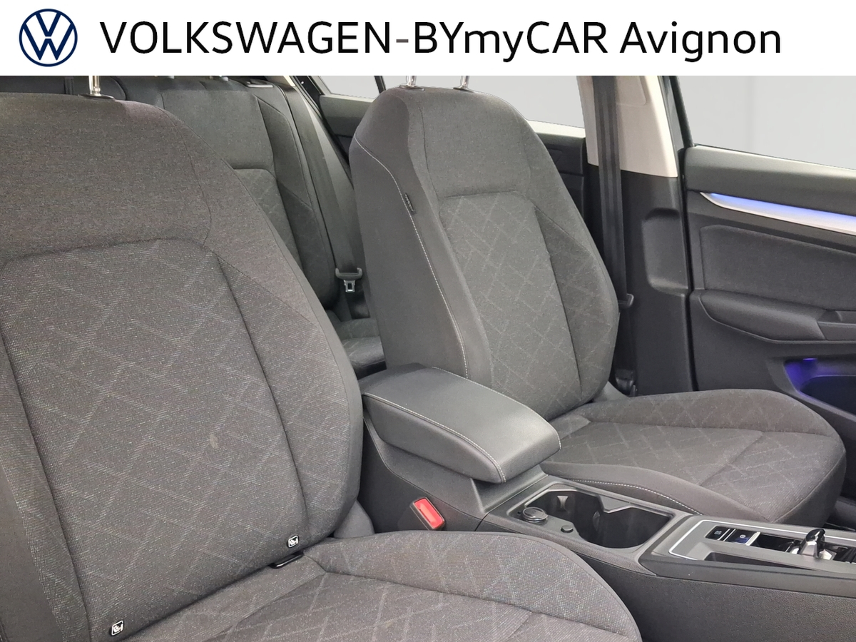 Volkswagen Golf 1.0 eTSI OPF 110 DSG7 — photo 27