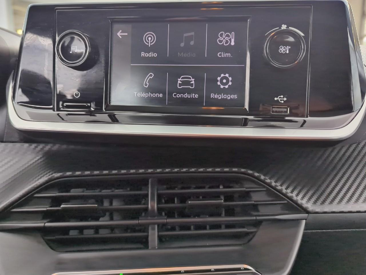 Peugeot 208 puretech 75 s&s bvm5 like — photo 17