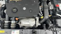 Peugeot 2008 1.5 BlueHDi 110ch S&S Allure Pack — photo 20