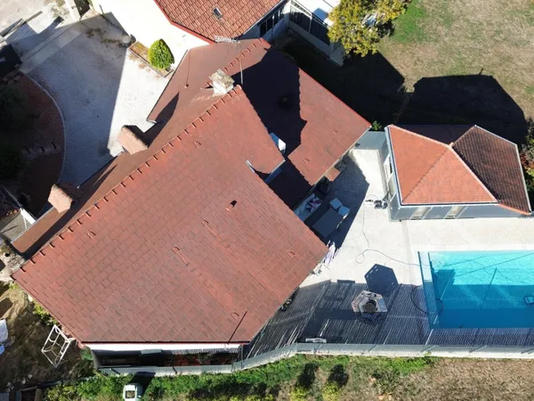 ARDENTES - MAISON RÉNOVÉE 140 M² AVEC PISCINE, JACUZZI ET DÉPENDANCE