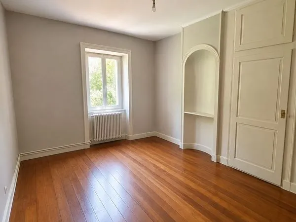 Appartement 3 pièces 87 m²
