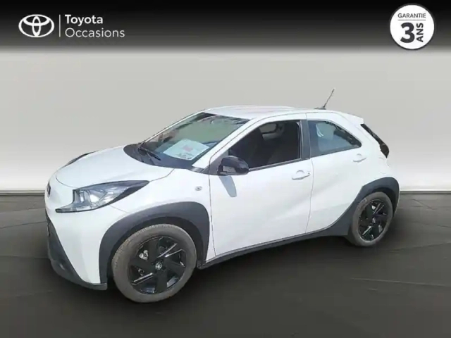 Toyota Aygo X 1.0 vvt-i 72ch dynamic — photo 1