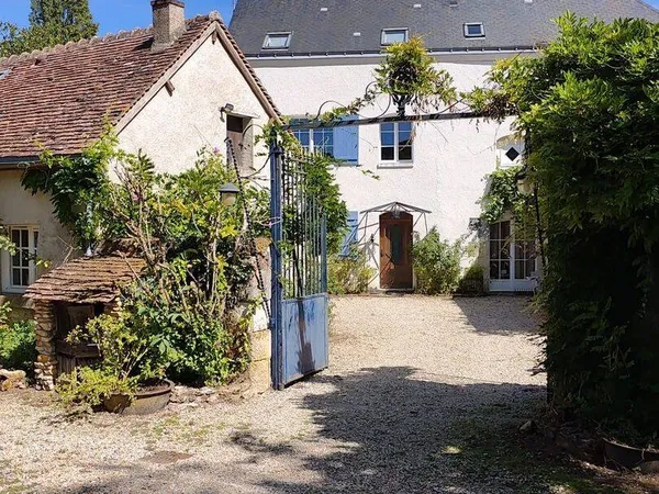 Maison 16 pièces 359 m²