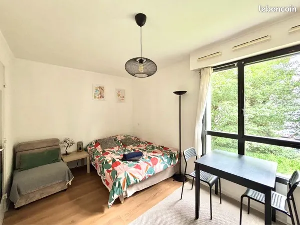 Appartement lumineux meublé et équipé - 22m2