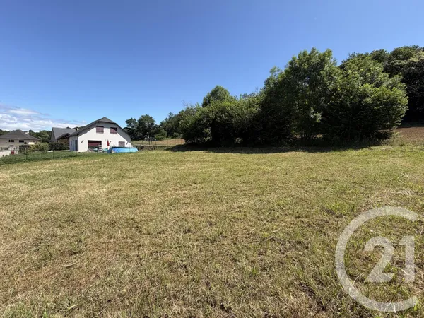 Terrain 625 m²