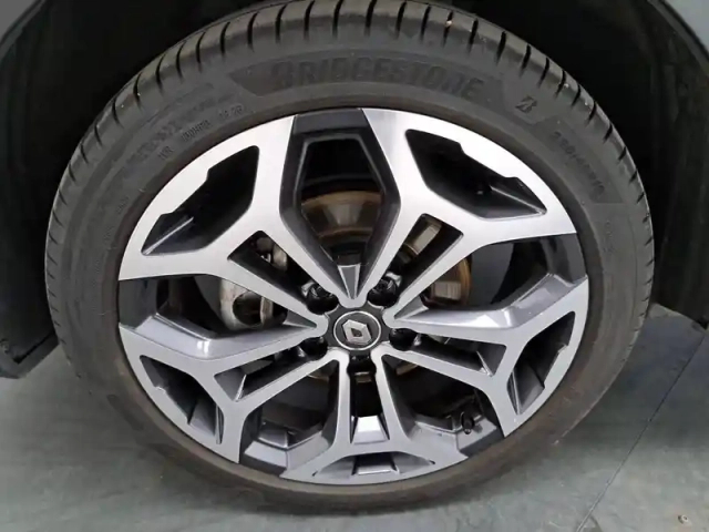 Renault Kadjar blue dci 115 edc — photo 17