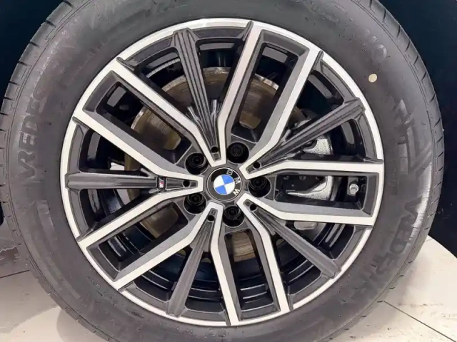 Bmw X1 xdrive 30e 326ch dkg7 — photo 101