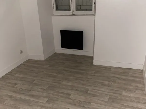 Type 2 clamecy centre 38m2