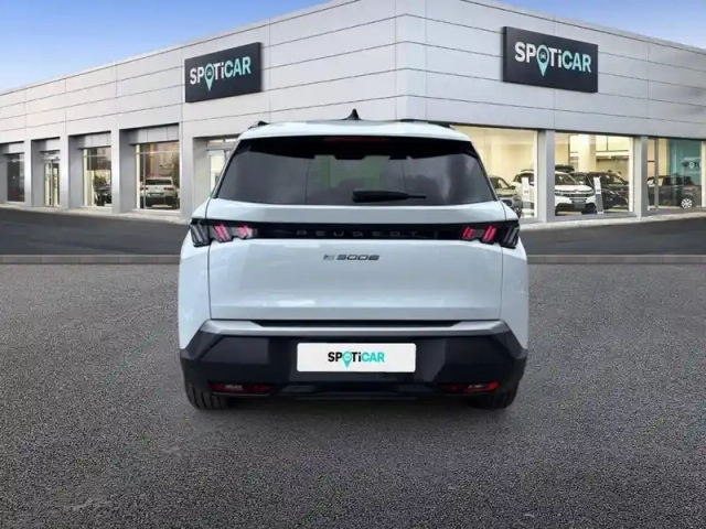Peugeot 5008 electrique 210 ch 73 kwh — photo 4
