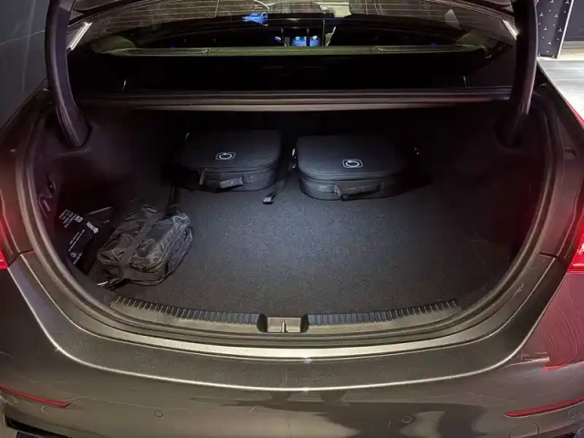 Mercedes Classe C 300 e 9g-tronic e-hybrid eq — photo 20