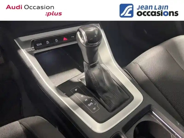 Audi Q3 sportback 35 tdi 150 ch s tronic 7 — photo 13