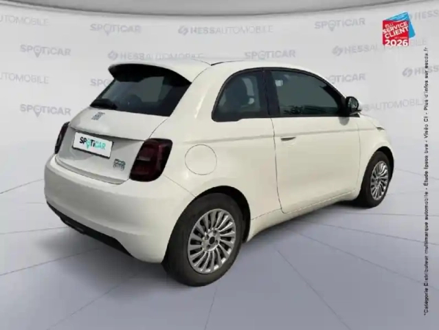 Fiat 500 e 95ch action — photo 6