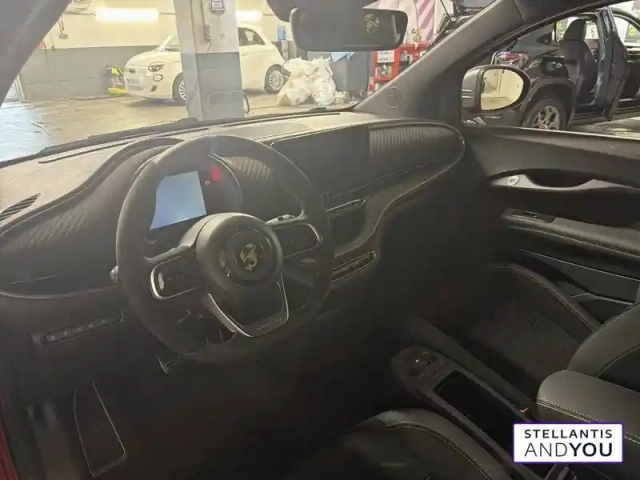 Abarth 500 e cabriolet 155 ch — photo 40