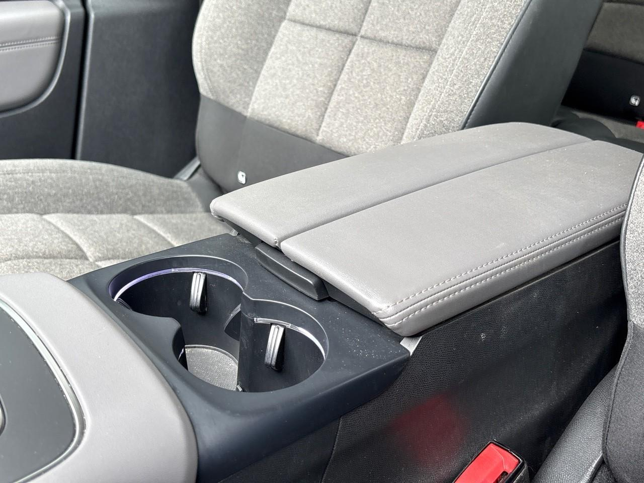 Citroën C5 Aircross bluehdi 130ch s&s shine e6.d-temp — photo 23