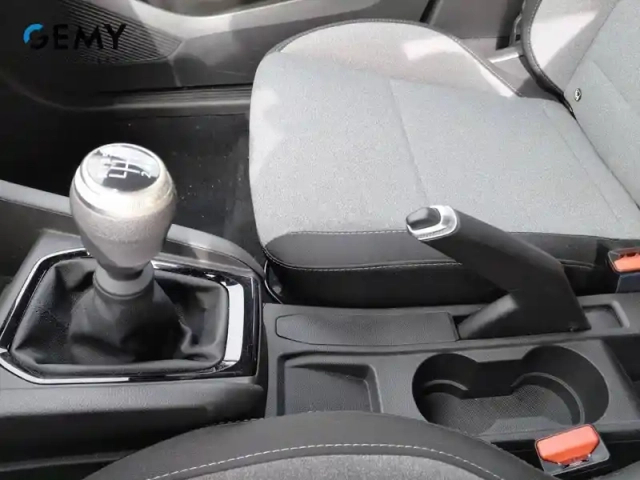 Renault Clio tce 90 — photo 24
