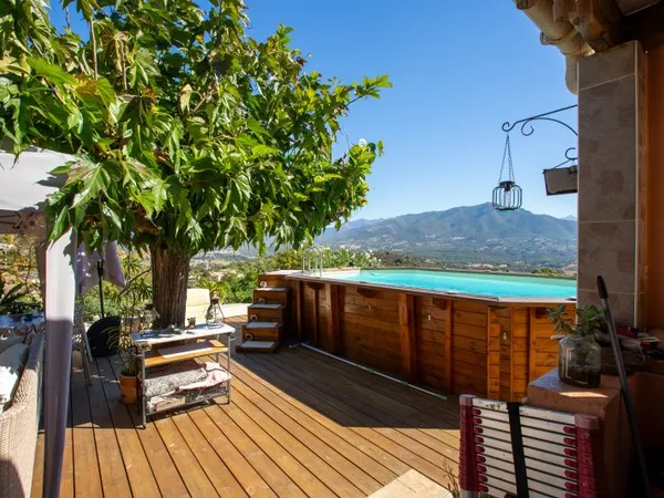 Maison 6 pièces 108 m²