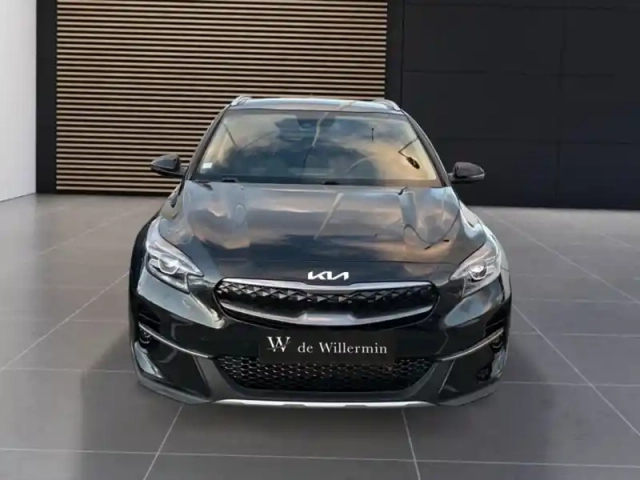 Kia Xceed design plug-in hybrid — photo 2