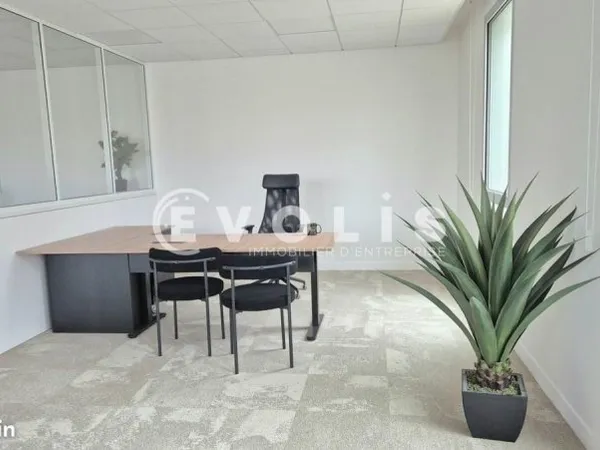 Bureaux 367 m²