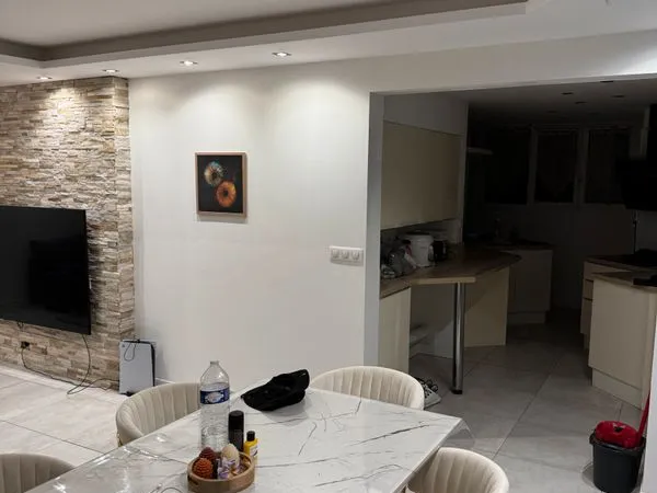 Appartement 4 pièces 80m²