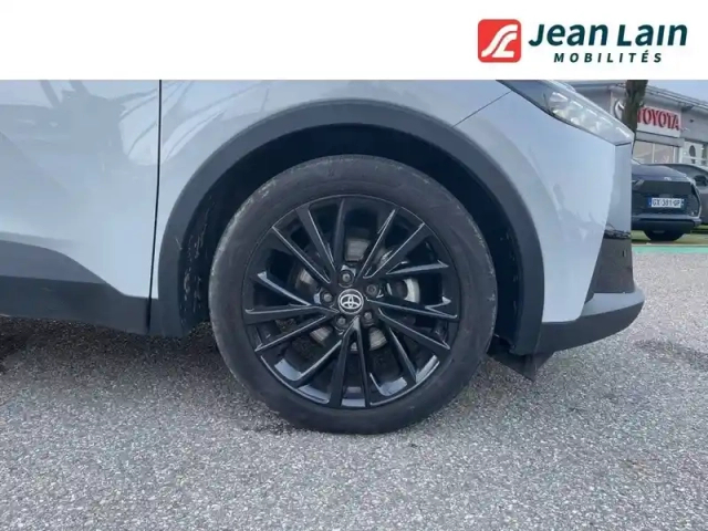 Toyota C-Hr hybride 200 — photo 9