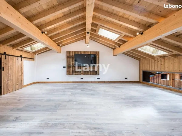 Duplex 5 pièces 103 m²