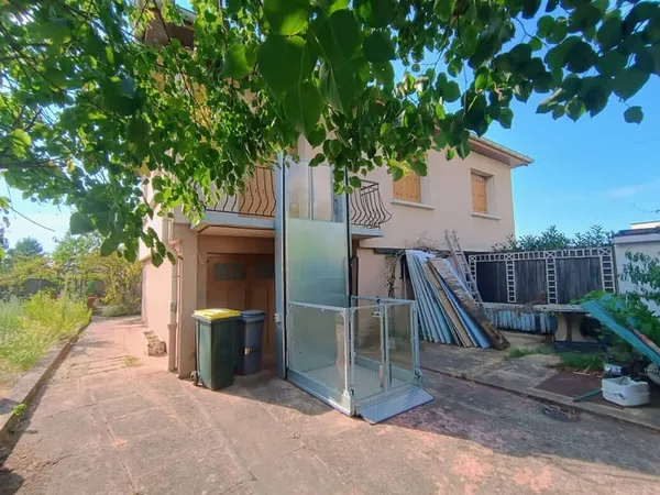 Maison 2 x 67 m2 sur 849 m2 de terrain