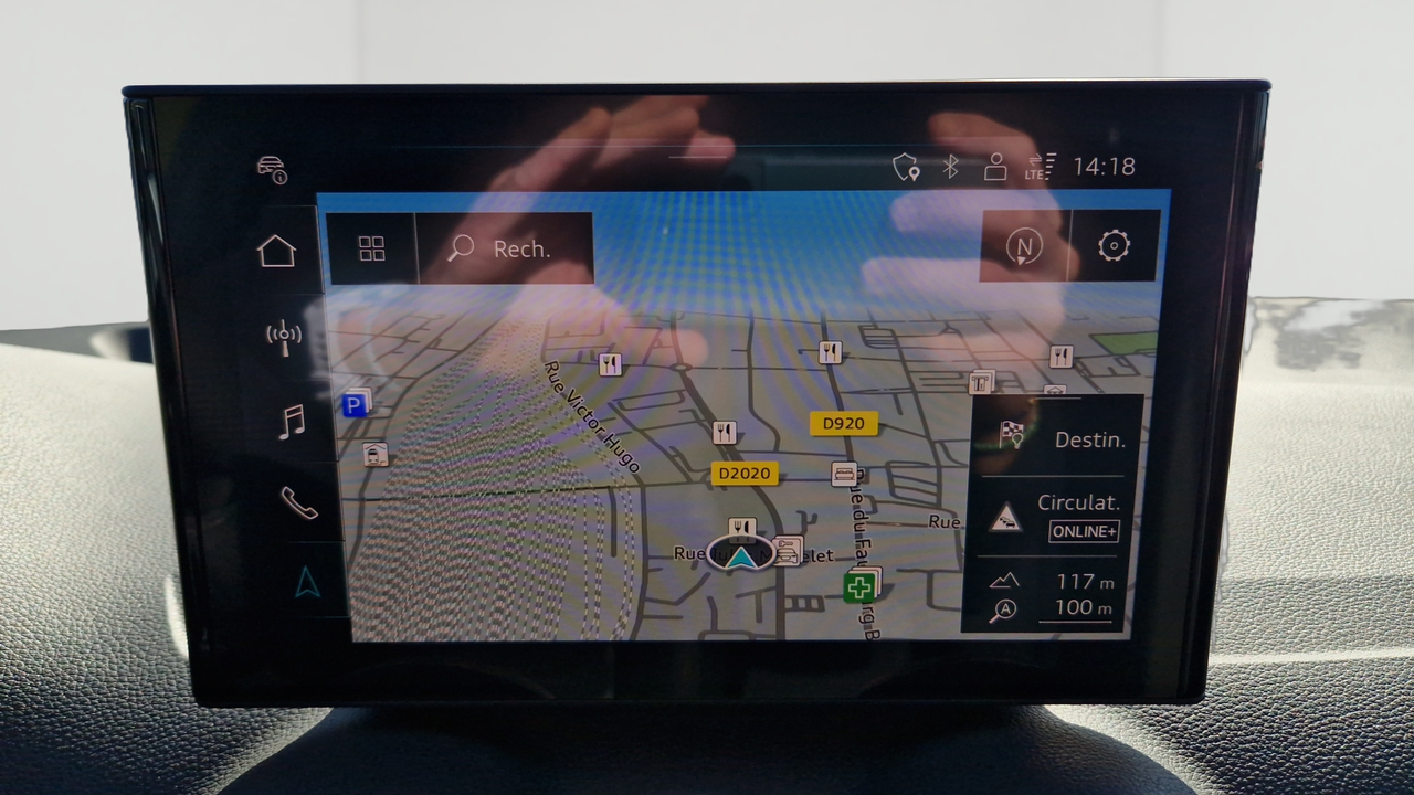Audi Q2 35 TFSI 150 S tronic 7 — photo 12