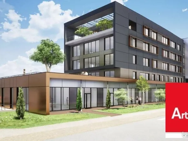 Local commercial 1 536 m²