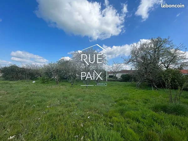Terrain 3167 m² PARTHENAY