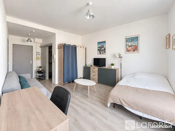 Studio 1 pièce 32 m²