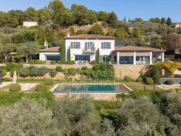 Proche Mougins - Bastide moderne, panorama d'exception