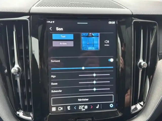 Volvo Xc60 t6 awd hybride rechargeable 253 ch+145 ch geartronic 8 — photo 31