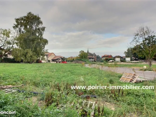 Terrain 928 m² Nernier