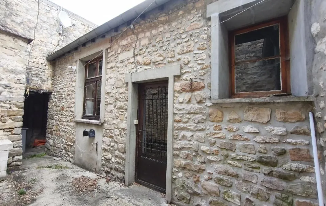 Photo 1