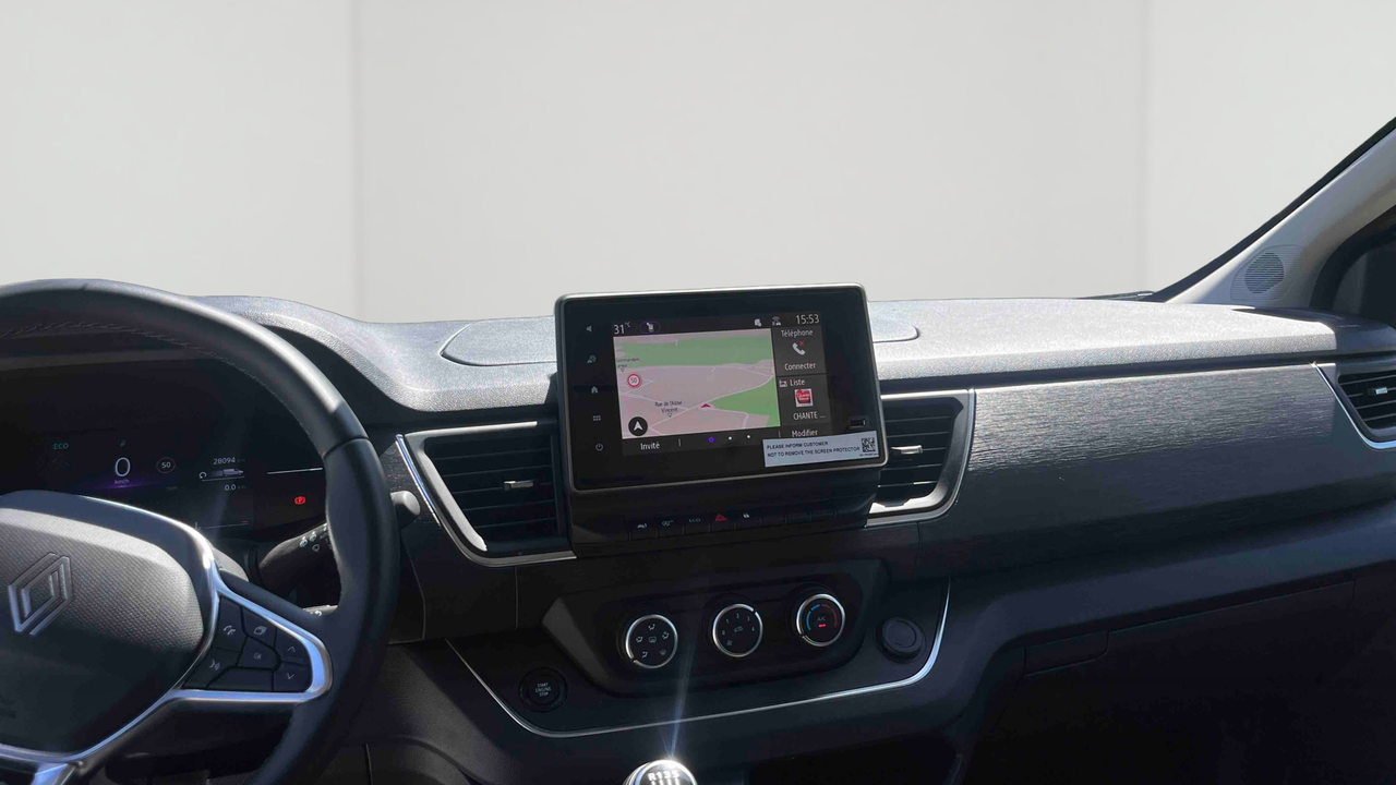 Renault Trafic Blue dCi 150 — photo 16