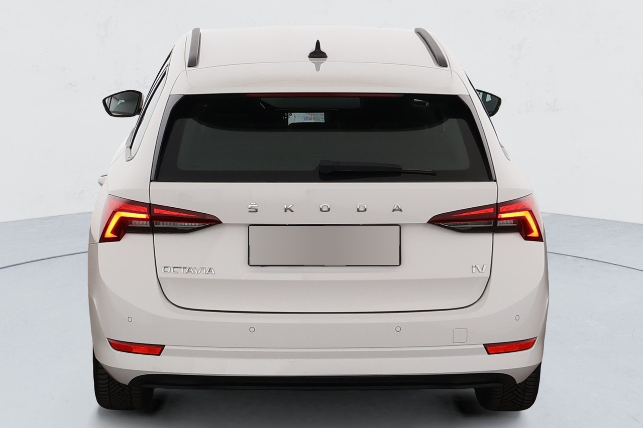 Skoda Octavia Combi — photo 4