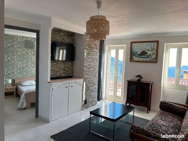 A LOUER Piene Haute Charmante maison de village meublée avec balcon