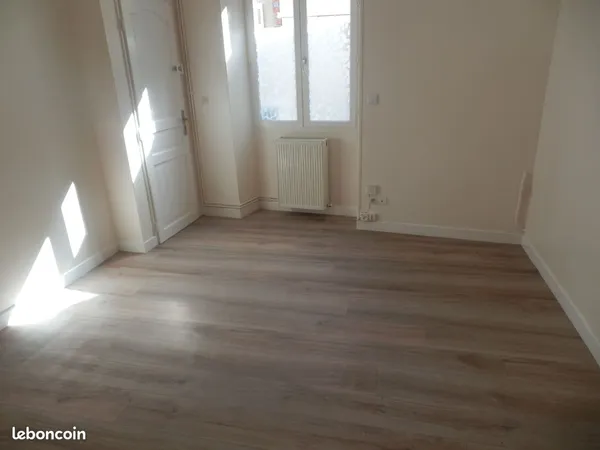 Appartement Location Guéret 2p 22m² 305€