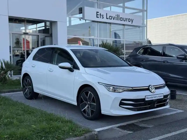 Volkswagen Golf 1.5 ehybrid 204 dsg6