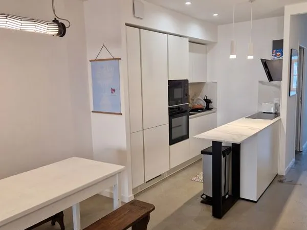 Duplex meublé, Terrasse, 3 ch, refait à neuf