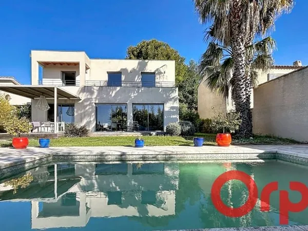 Maison 5 pièces 170 m²