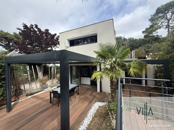 Maison 8 pièces 168 m²