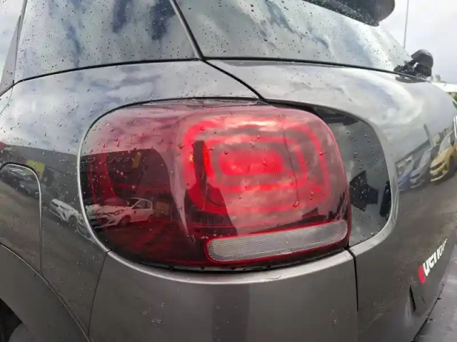 Citroën C3 Aircross puretech 110 s&amp;s bvm6 — photo 19